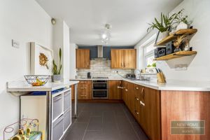 Photo 17- click for photo gallery